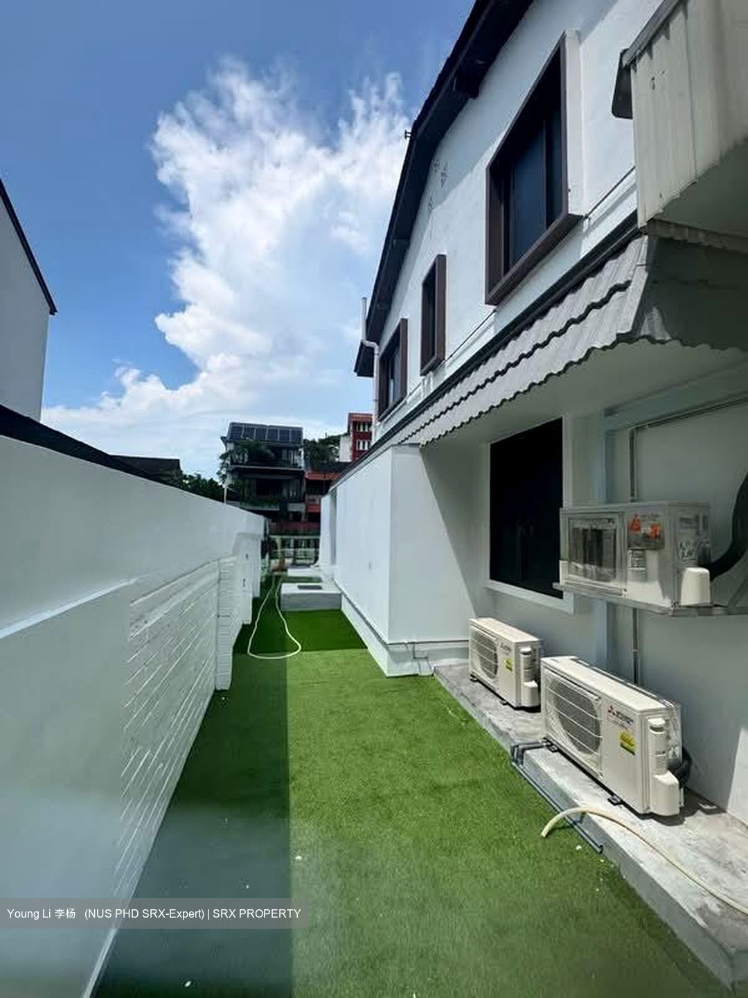 Opera Estate (D15), Terrace #555677201